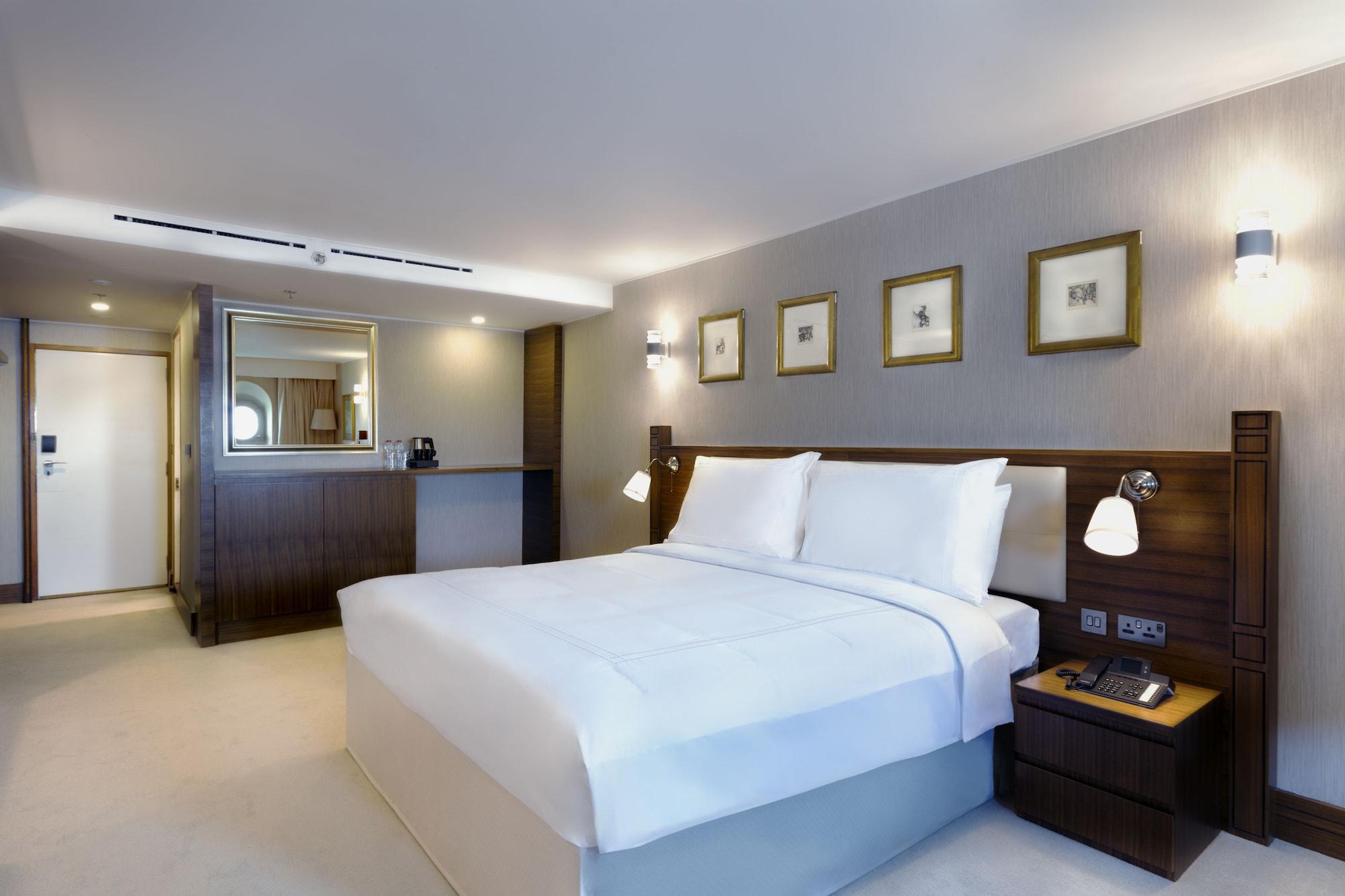 Hotel Queen Elizabeth 2 Dubaï