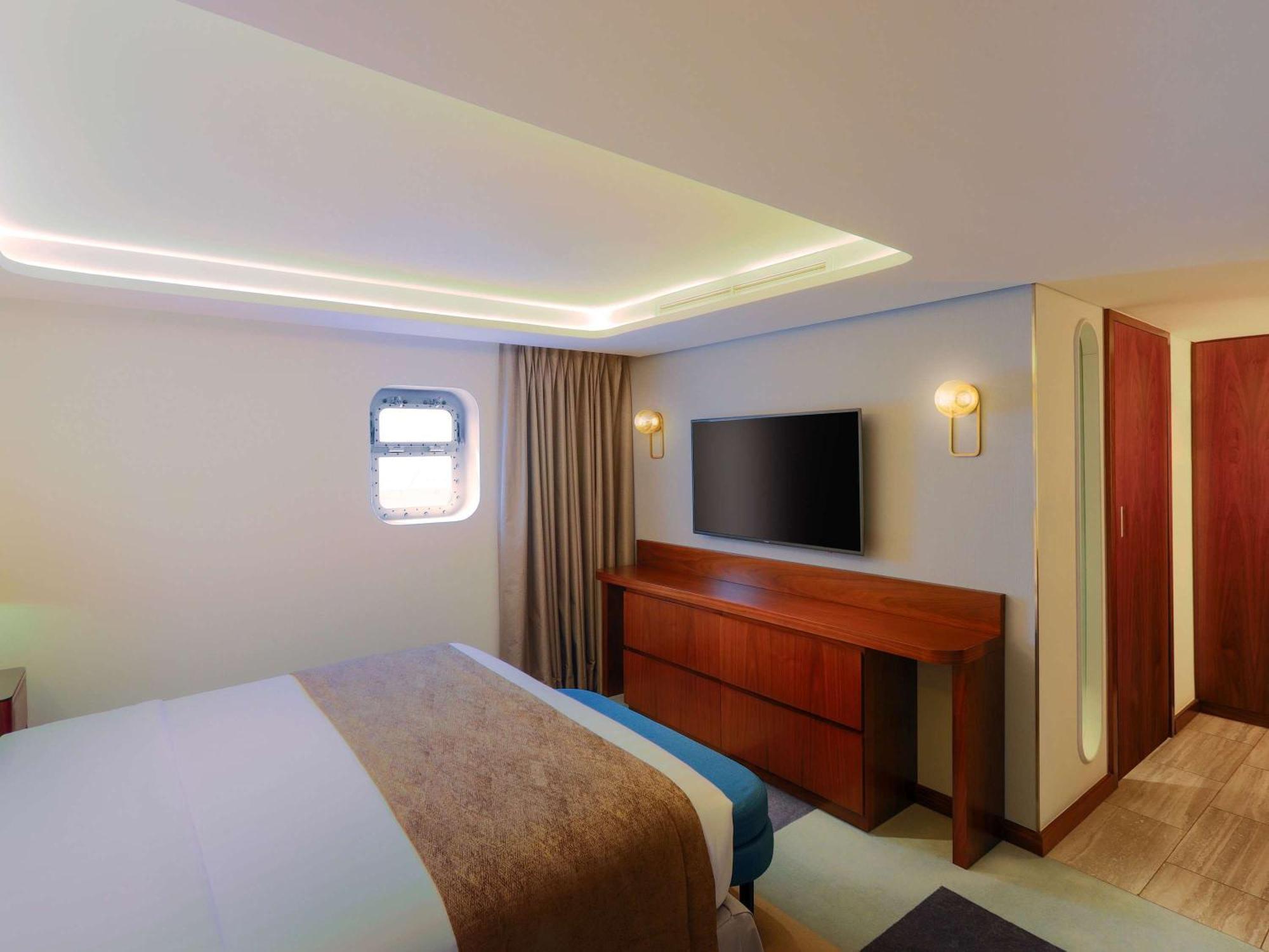 Queen Elizabeth 2 4* Dubaï